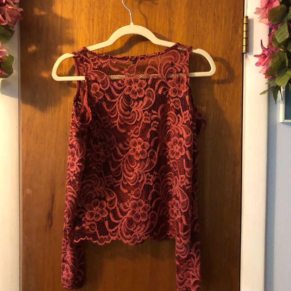 top/blouse - Picture 3 of 3